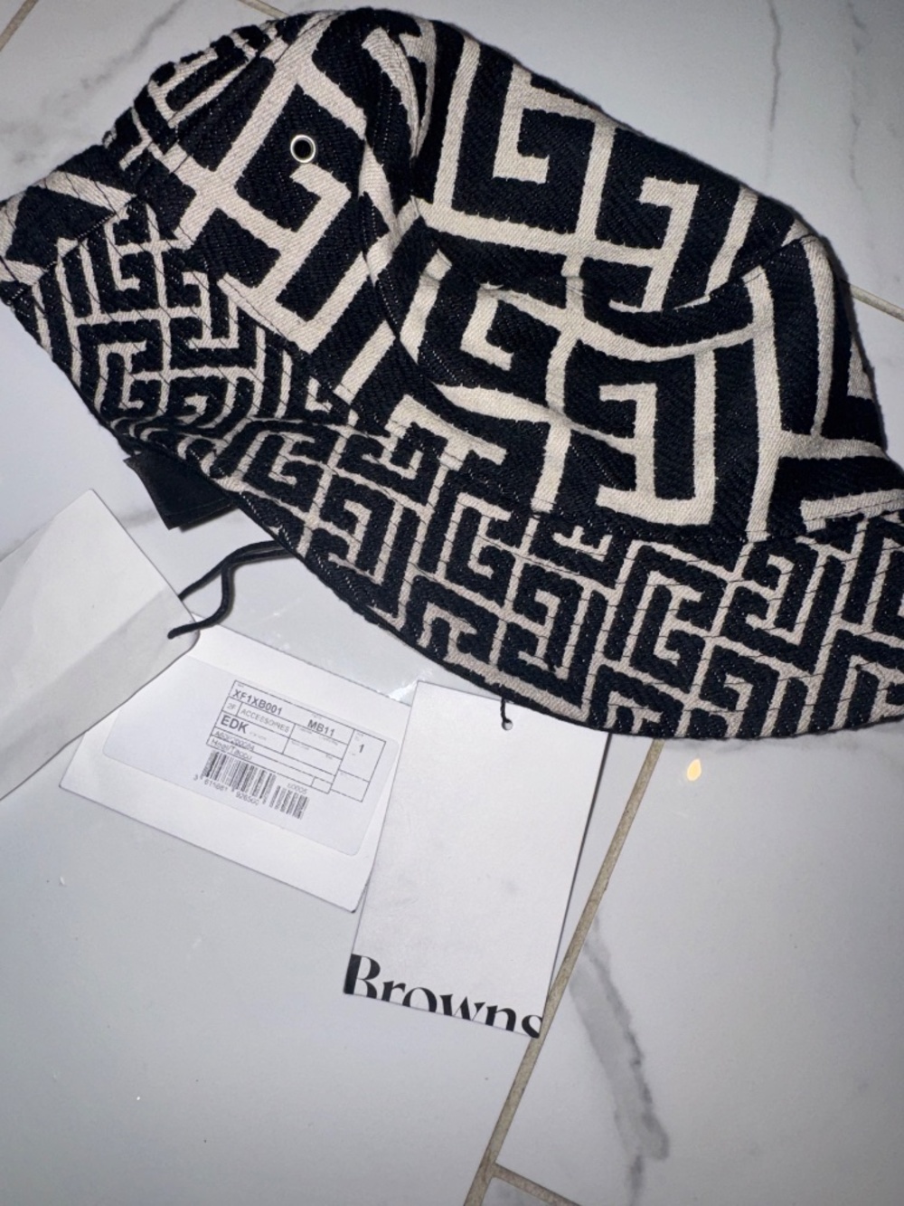 Balmain Bucket Hat - Picture 3 of 5